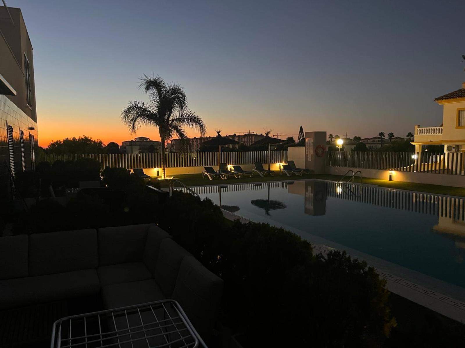 Apartamento Palmview Poolside Heaven In Turquesa Del Mar Oriola  Exterior foto