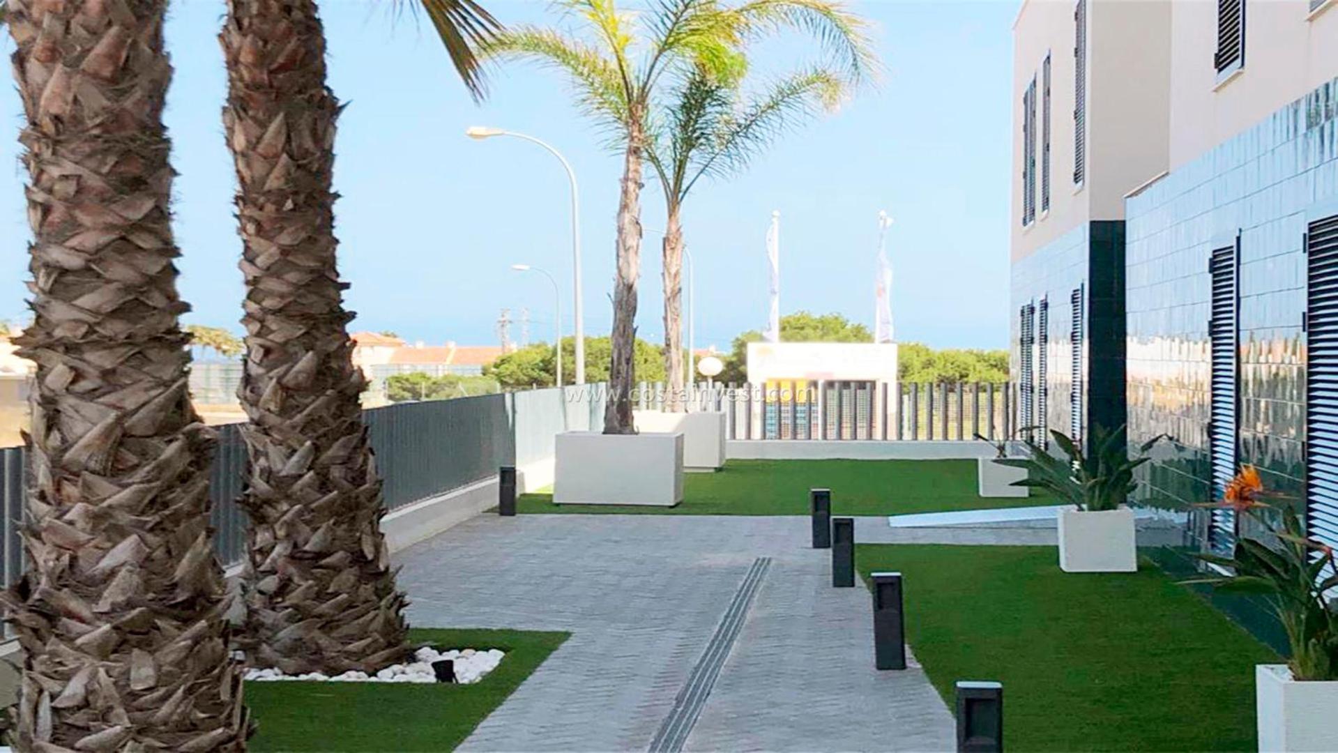 Apartamento Palmview Poolside Heaven In Turquesa Del Mar Oriola  Exterior foto